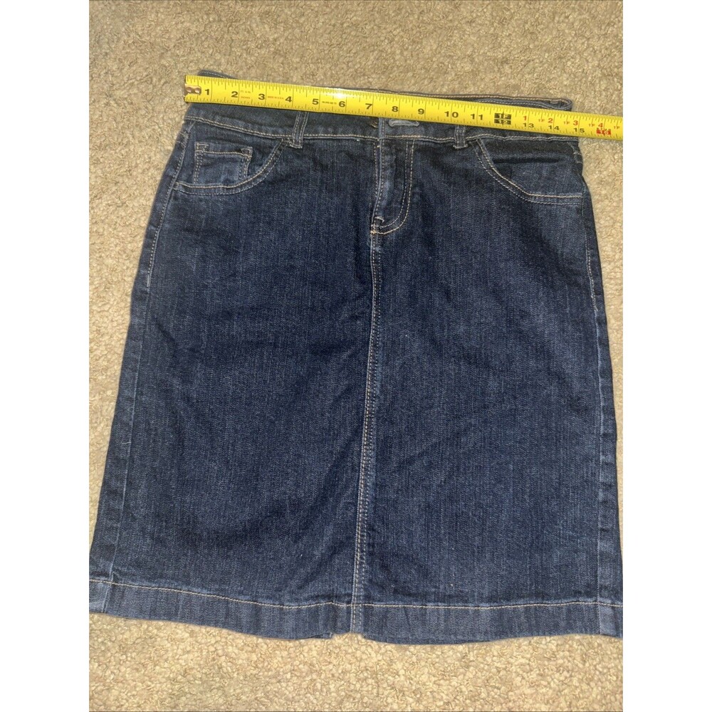 Old Navy Denim Skirt Preppy Dark Blue Size 6 with Back Slit Straight Pencil 20”